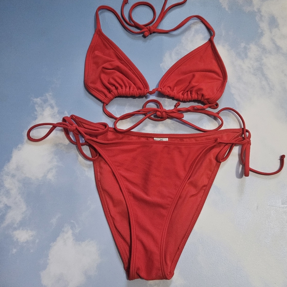 Red String Bikini - Picture 2 of 13